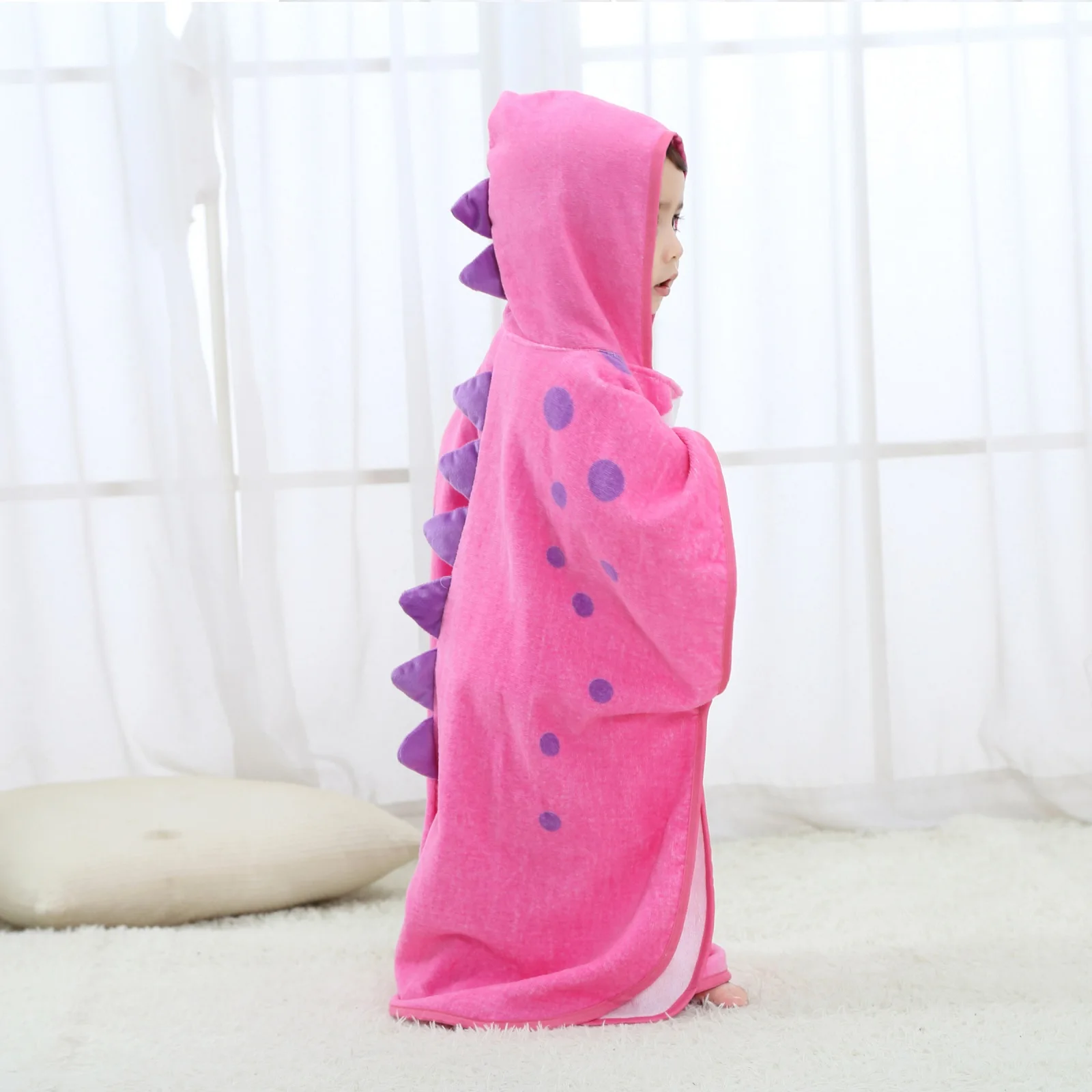 Полотенце-пончо розовый динозавр из мягкой хлопковой махры розовое 140х70 см BABY FOX