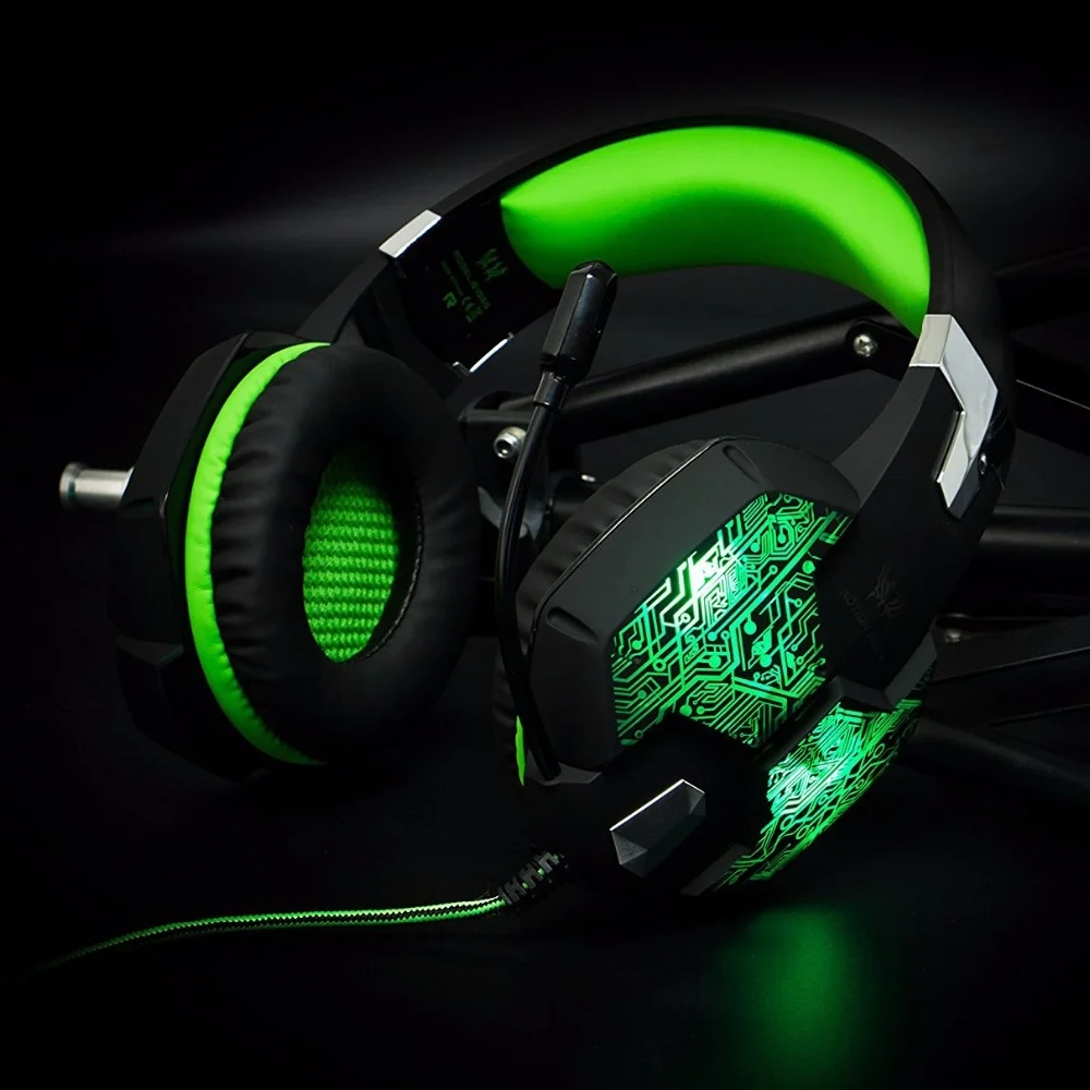 

Helmet game 3.5mm headset game headset helmet PS4 headset game stereo phone LED light game headset computer