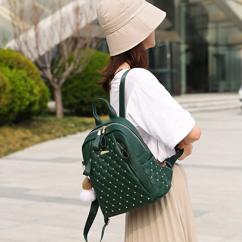 

Women Backpacks Fashion College Style Large Capacity Schoolbag For Teen Girls Waterproof Zip Rivets Travel Storage Shoulder Bags