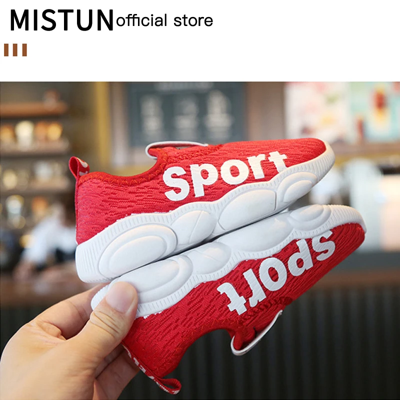 Детская спортивная обувь новинка 2021 сетчатая дышащая с мягкой подошвой для