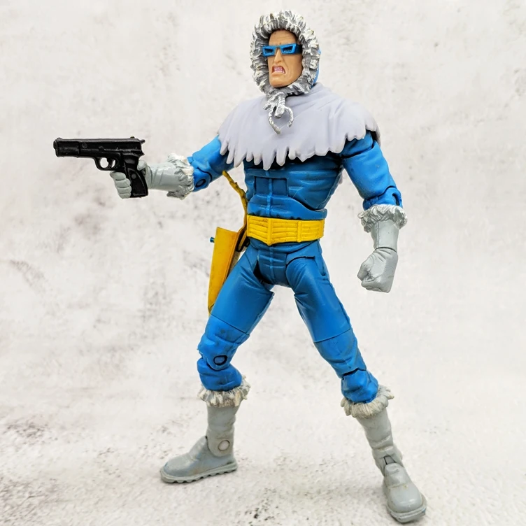 Bandai старые вещи чувства Бэтмен суперсудьи Лига удобная модель автомобиля