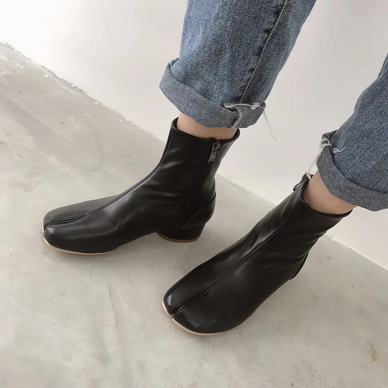 Женские ботинки-носки с открытым носком на среднем каблуке | Обувь