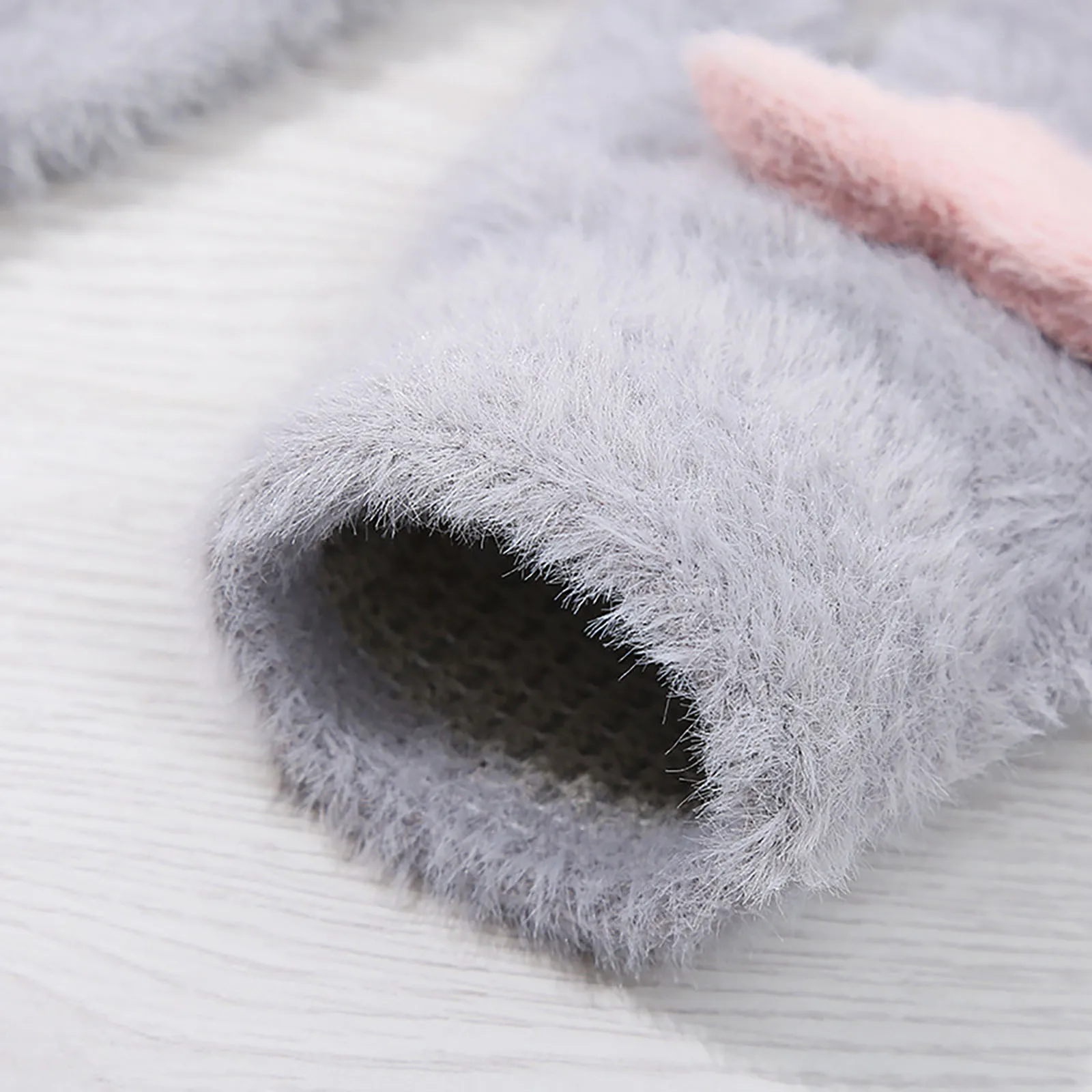 

Winter Korean fashion women keep warm cashmere cute love knitted knitted gloves for riding warmth thickened full finger gloves