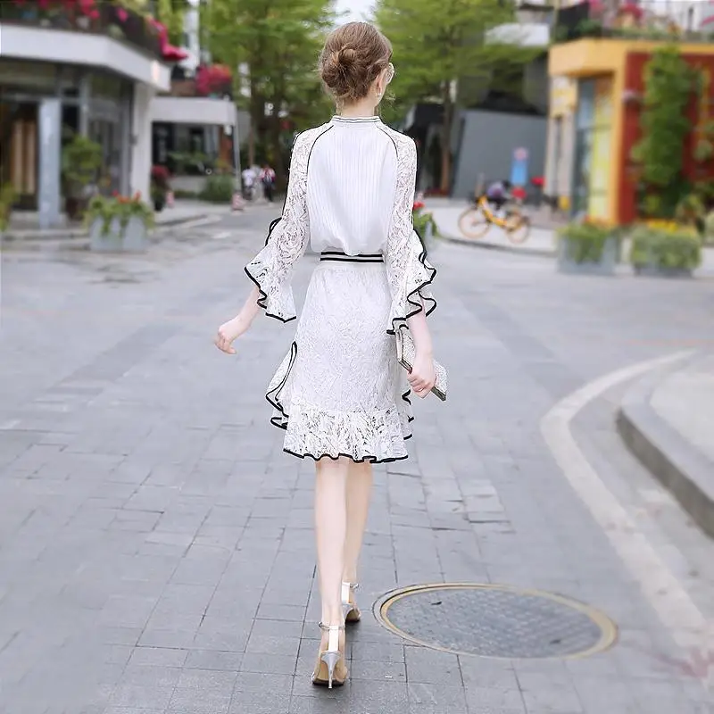 

Hemao Gaoding 2021 summer new White V-Neck high waist slim temperament lotus lace fairy lace dress [delivery within 7 days]