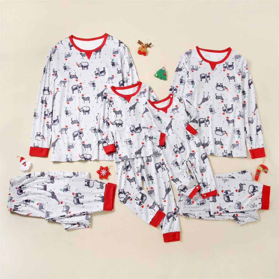 

2022 Christmas Family Matching Pajamas Set Father Mother & Children's Sleepwear Mommy and Me Xmas Pyjamas Clothes Baby Romper