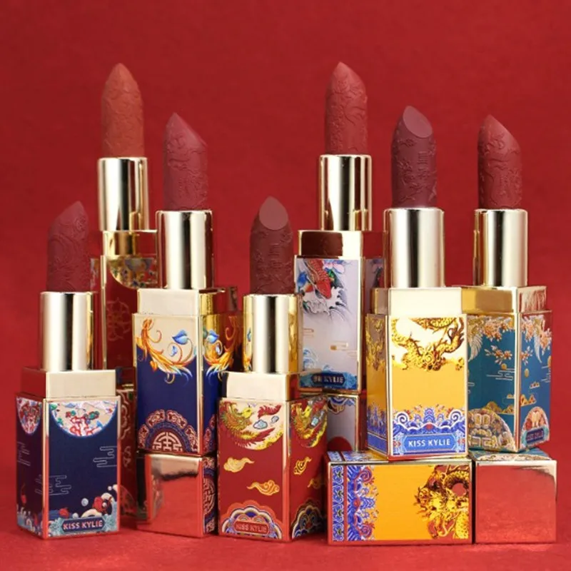 

8pcs Chinese Style Carved Lipstick Set Best Christmas Gift Lip Cosmetics Velvet Matte Lipgloss Lip Tint Beauty Make Up Tool Kit