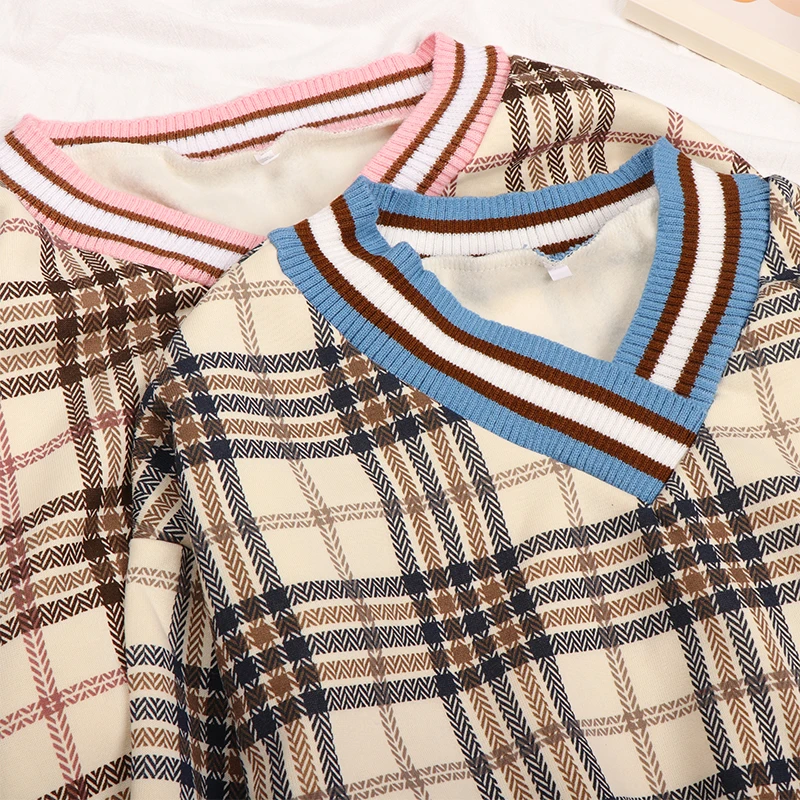 

2021 Retro Plaid Sweaters Women Jumper Loose V-neck Long Sleeve Tops Oversized Sweatshirts Girls Korean Fashion Warm Pullover