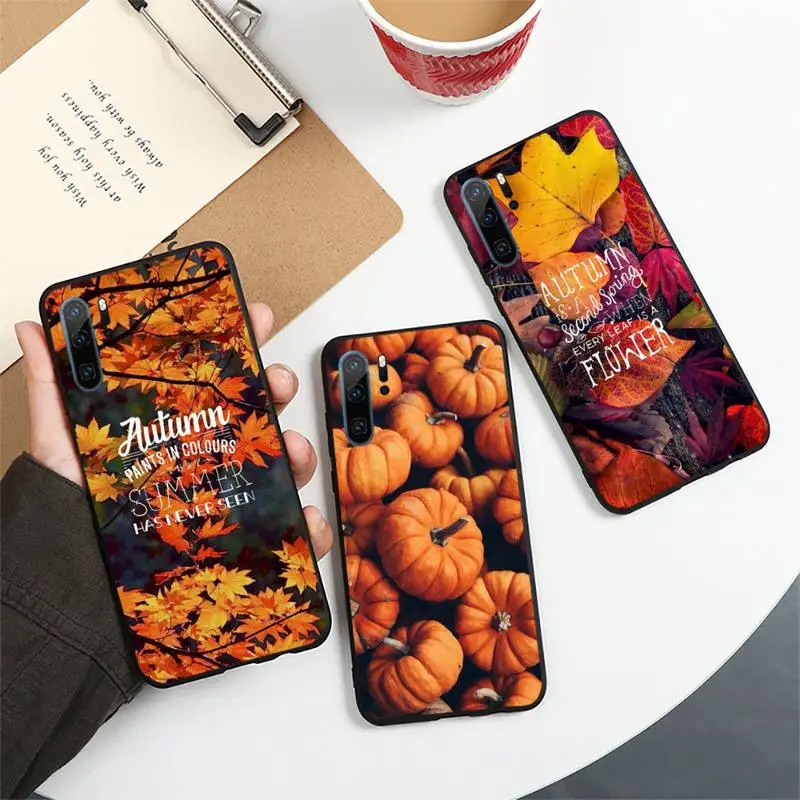 

Autumn leaves fall fox pumpkin Phone Case For Huawei honor Mate 10 20 30 40 i 9 8 pro x Lite P smart 2019 nova 5t