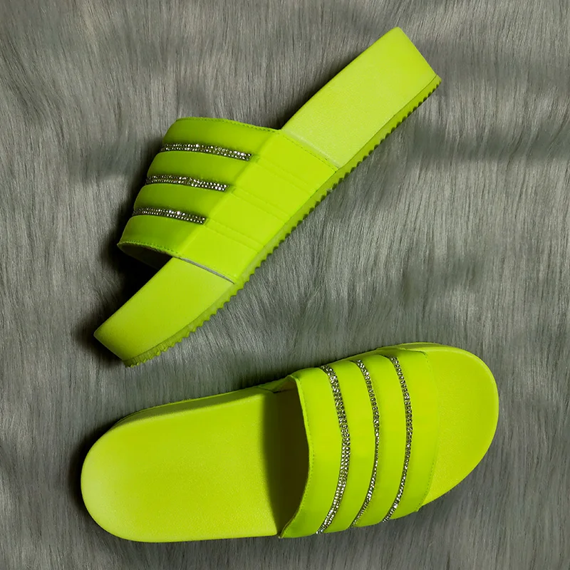 

2020 New women Non Slip Slippers Ladies Open Toe Crystal Platform Flat Shoes Woman Comfort Casual Fashion Slippers Female