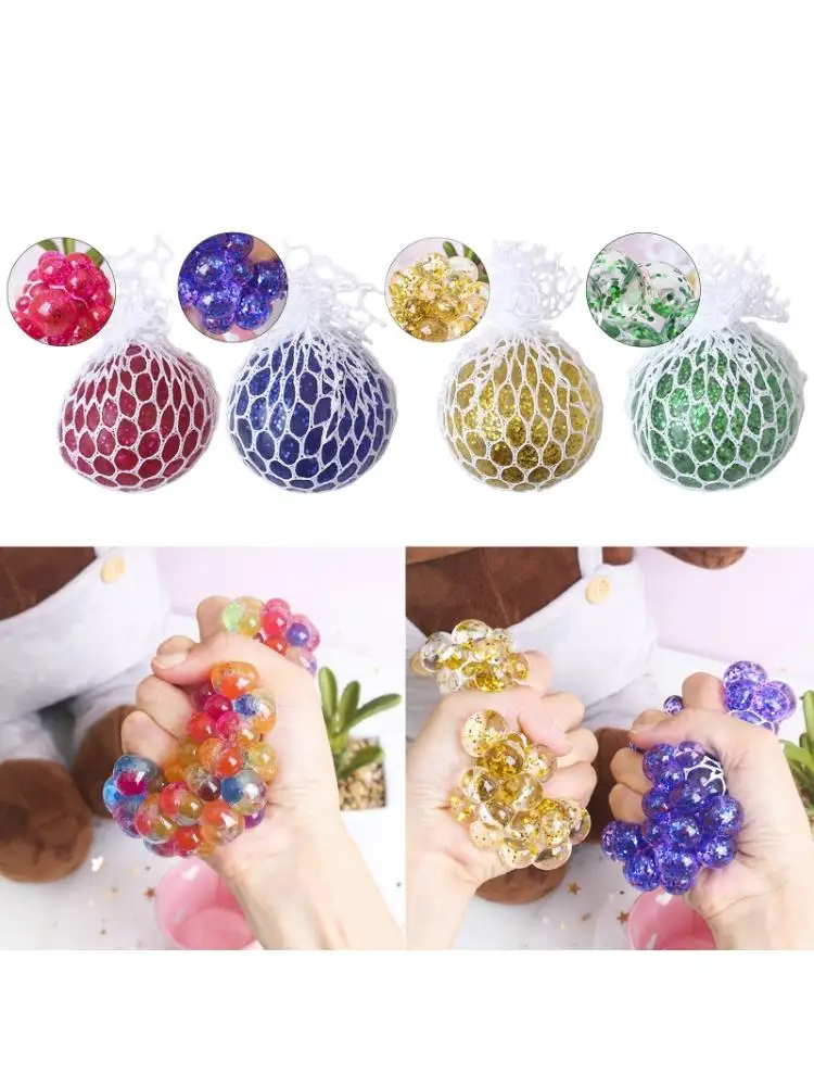 

People cute out of balloons to release programmer pressure ball to relieve