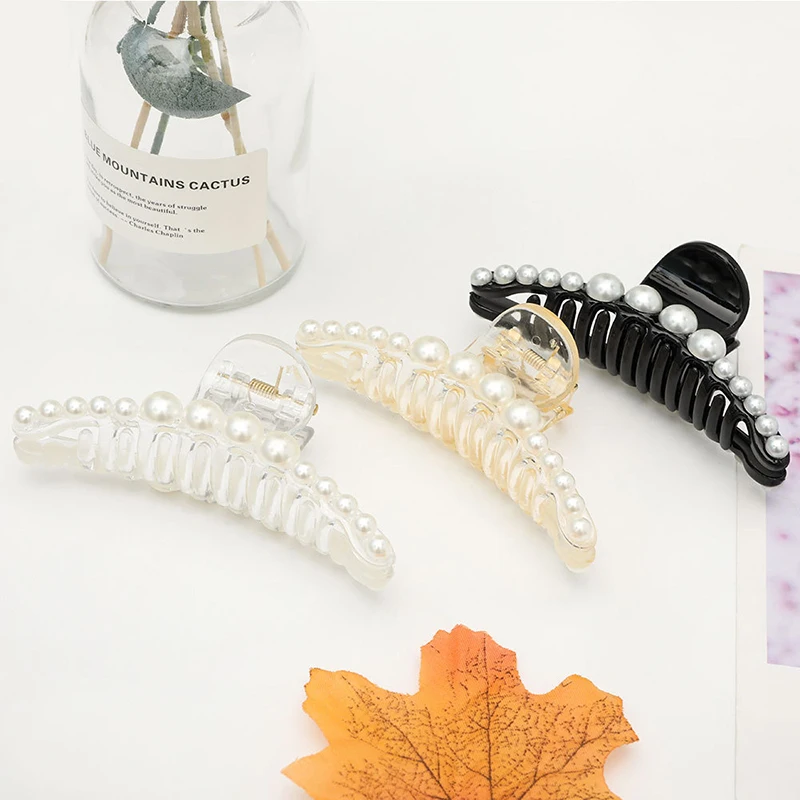

Fashion Women Hair Claw Clamp Girl Imitation Pearl Hair Clips Acrylic Geometric Hairpins Hair Accessories Barrettes Headwear