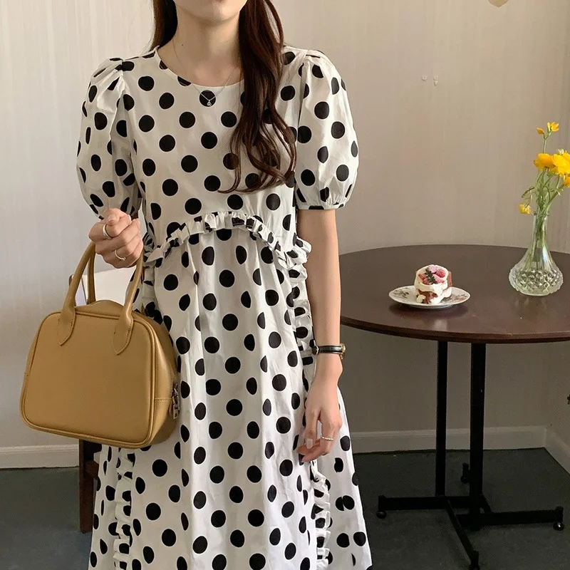 

Korejpaa Women Dress 2021 Korea Chic Summer Retro O-neck Contrast Polka-dot Ruffle Stitching Loose Casual Bubble Sleeve Vestido