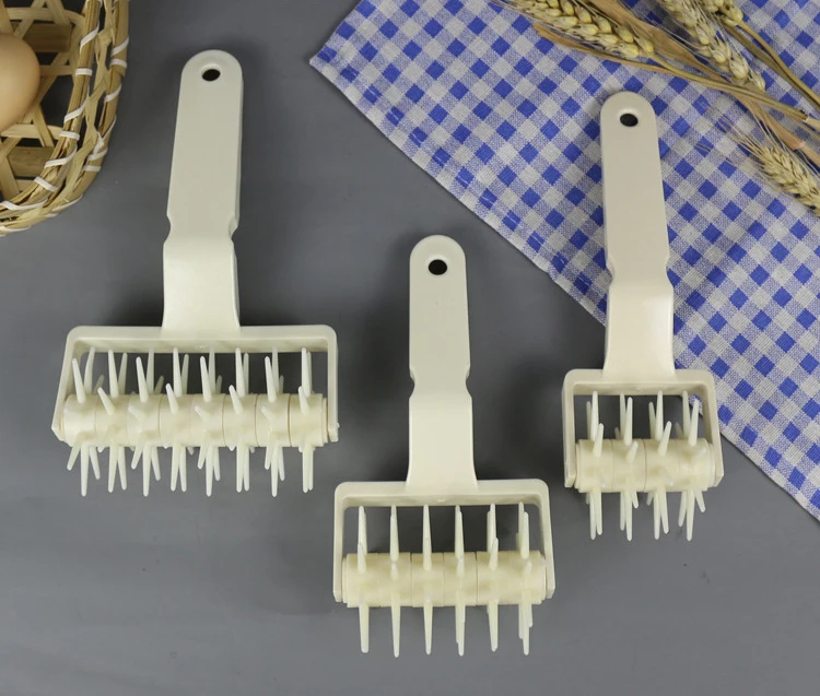 1 шт. инструменты для выпечки DIY пластиковый дырокол хлеба пиццы печенья ролик