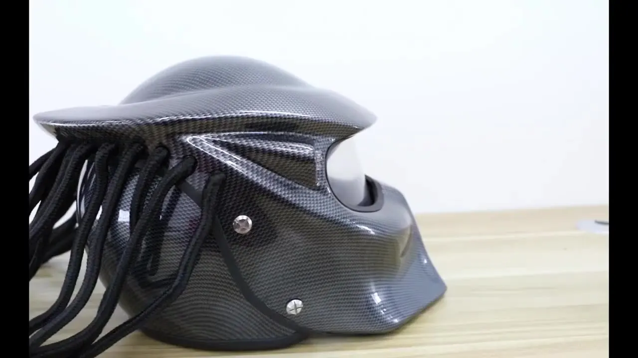 

Мотоциклетный шлем, защитный шлем из углеродного волокна, подходит для езды на мотоцикле