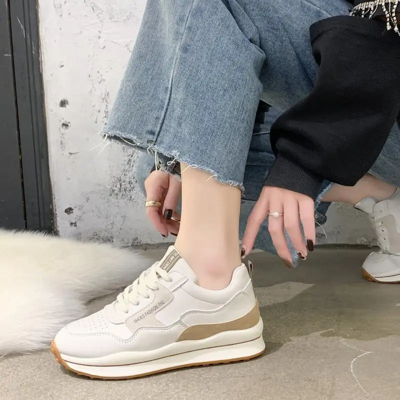 Кроссовки женские на танкетке винтажные дышащие повседневная весенняя обувь для