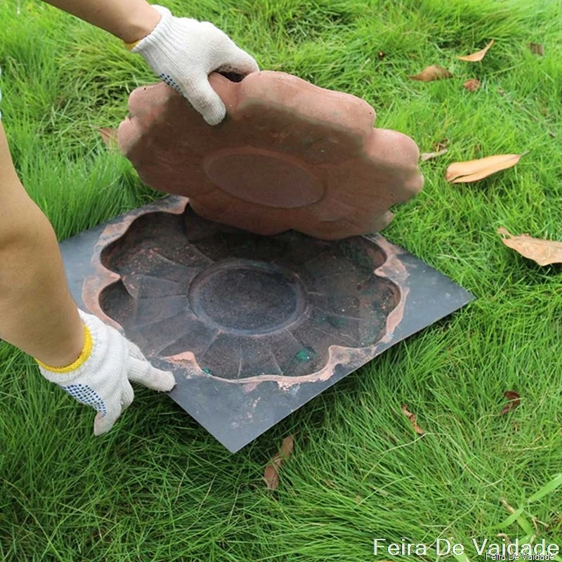 

Path Maker DIY Concrete Mold Step Stone Cement Paving Landscape Floor Tile Pavement Mould for Garden Yard Pathway