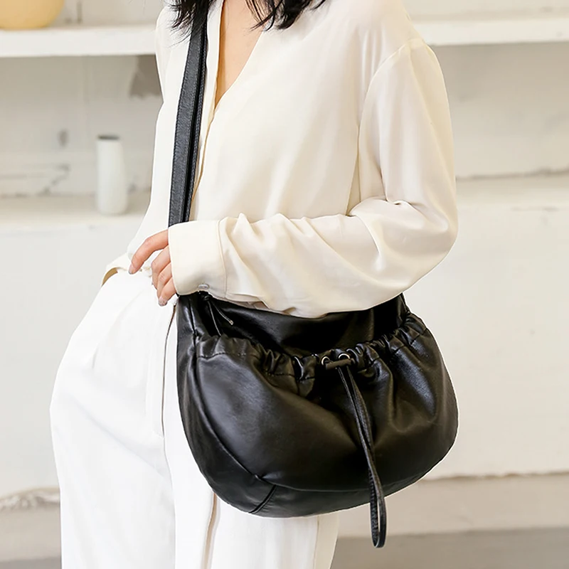 

Ladies Simple Versatile Bag Women Handbags Drawstring Pleated Fashion Large Capacity Totes Shoulder Crossbody Bags Fashion