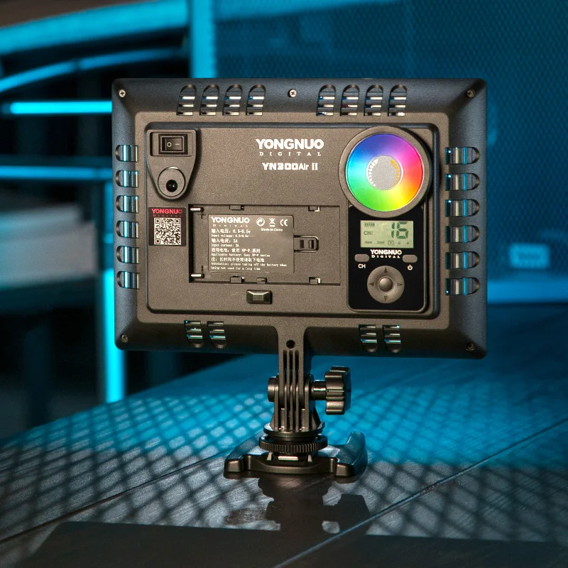 Скидка Двухцветсветодиодный Светодиодная лампа YONGNUO YN300AIR II RGB для видеосъемки, осветительный прибор для нанесения макияжа, Youtube, с дополнительной б... Скидка Двухцветсветодиодный Светодиодная лампа YONGNUO YN300AIR II RGB для видеосъемки, осветительный прибор для нанесения макияжа, Youtube, с дополнительной б...