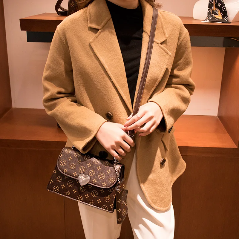 

2021 New Fashion Single Shoulder Messenger Bag Ladies Fashionable Purses and Handbag Printing Patter Crossbody Bags for Women CC