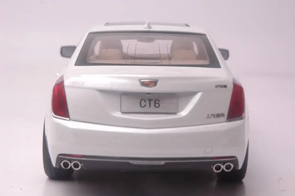 1:18 Модель литья под давлением для GM Cadillac CT6 2016 белый седан игрушечный автомобиль