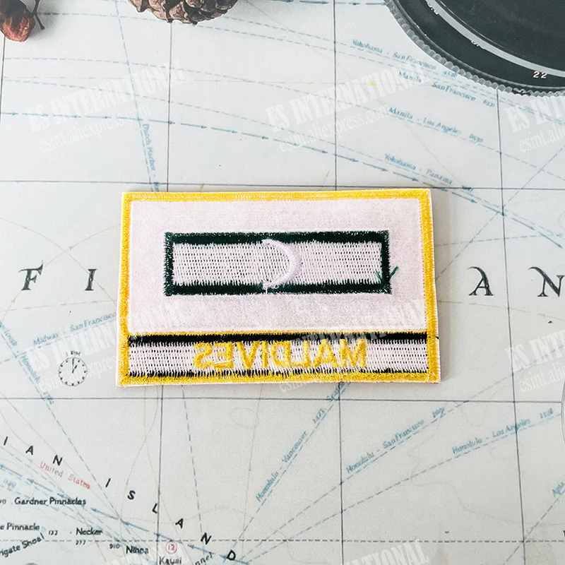 Нашивки с вышивкой национальным Мальдивским флагом блестящая квадратная форма