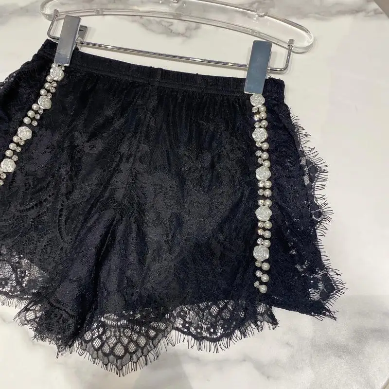 

2021 Summer Anti-Exposure Base Shorts New Fashionable Pearl Beaded Lace Lace Elastic Waist Short Leggings Women Casual Pants