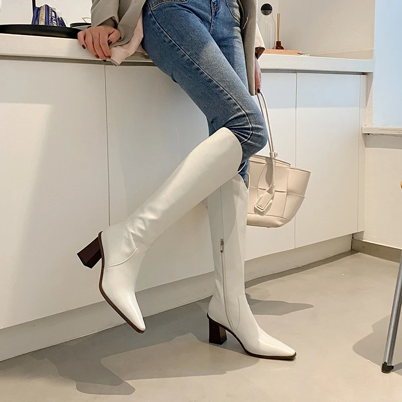 

MoonMeek 2021 New Arrival Winter Boots Thick High Heels Fashion Knee High Boots Top Quality Solid Color Women Boots