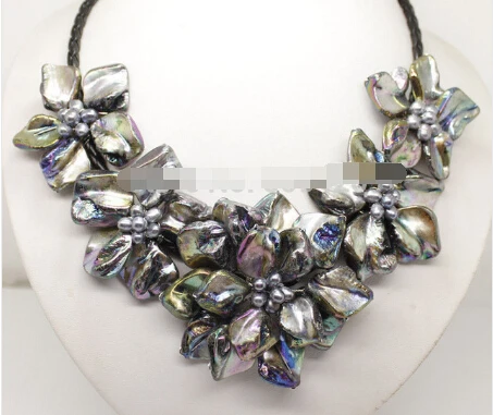 

Beautiful black Baroque Shell Flower Pearl Necklace