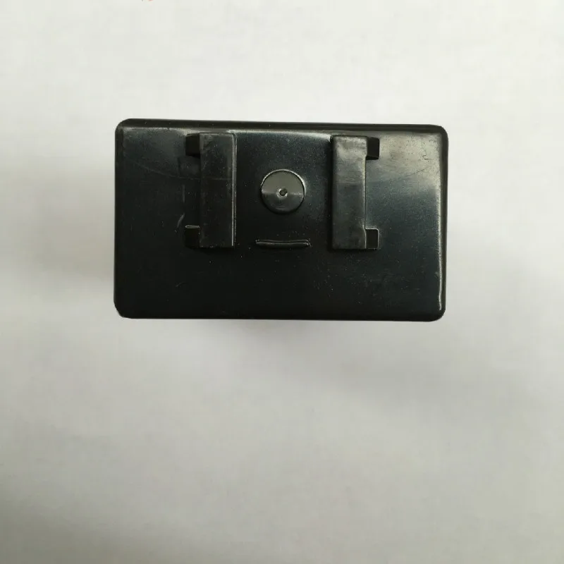 

1pc Flasher Fire Truck Pump Truck Flashing Relays for Isuzu FTR 700P 4HK1 066500-3720