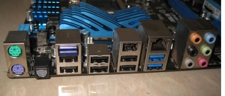 

ASUS P8P67 DDR3 LGA 1155 32 SATA3.0 USB3.0 P67