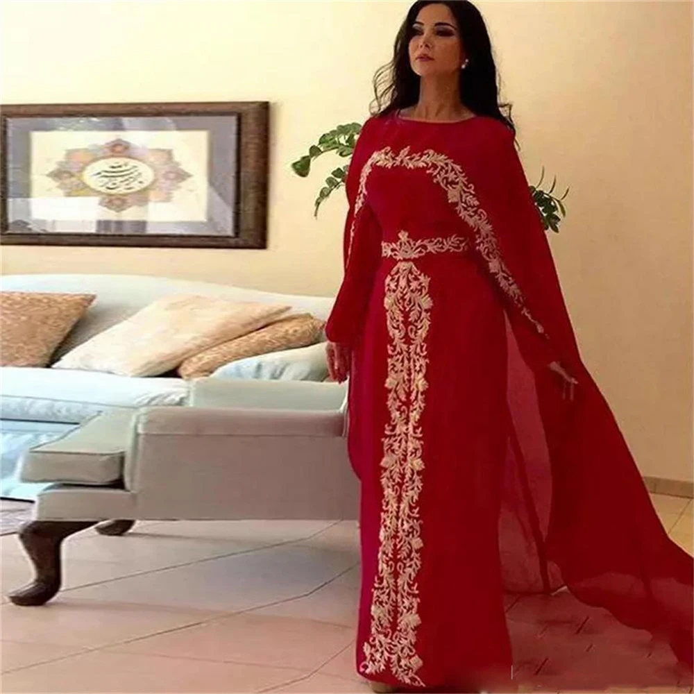 

Cheap Red Arabic Moroccan Kaftan Prom Dress with Cape Gold Lace Applique Chiffon Abaya Dubai Evening Gowns Vestidos De Gala
