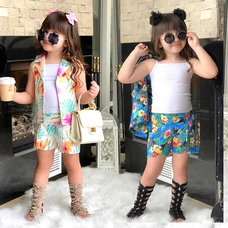 Комплект одежды для девочек из трех предметов жилет с цветочным принтом + кофта