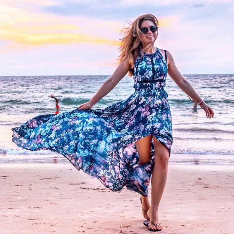 Богемный Вдохновленный летнее платье цветочный принт Холтер без рукавов