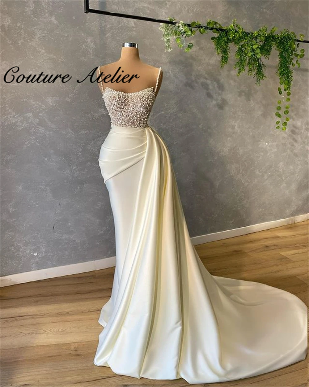 

Mermaid Wedding Dresses Elegant Bride Dress Beaded Ceremony Gown Spaghetti Robe de soiree de marige