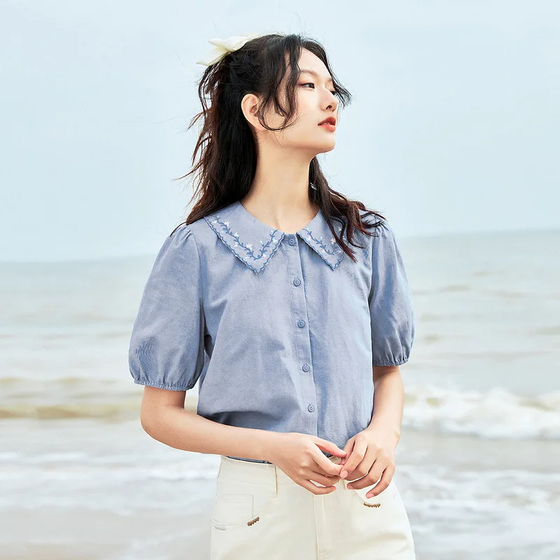 

2021 summer new style embroidered lapel cotton and linen shirt retro all-match middle-sleeve literary top women