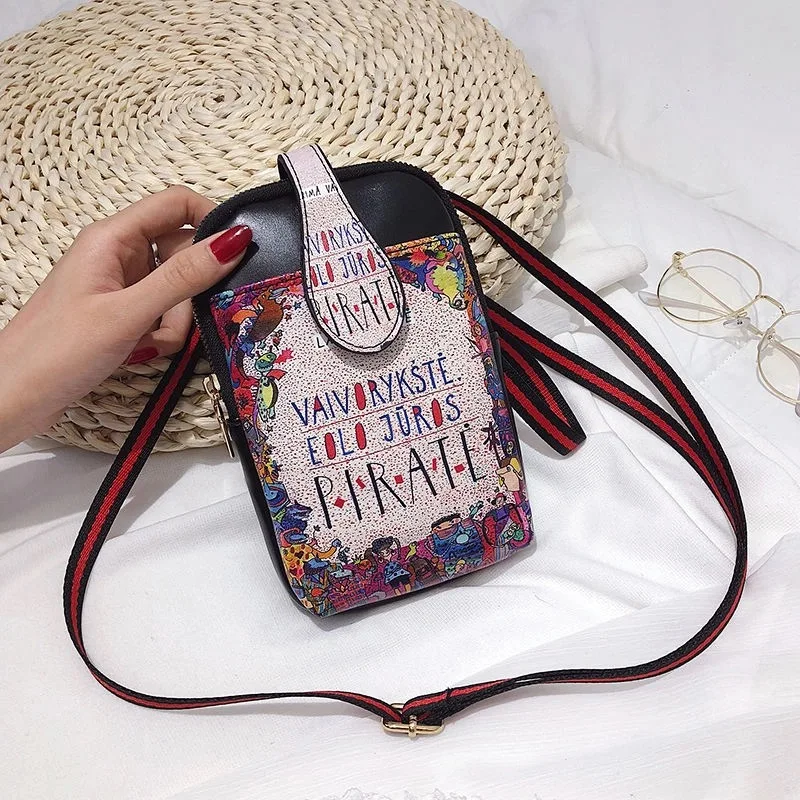 

Mobile Bag Women's Leisure Messenger Bag 2021 New Girl's Shoulder Bag Mini Cartoon Hanging Neck Portable Mobile Bag Zero Wallet