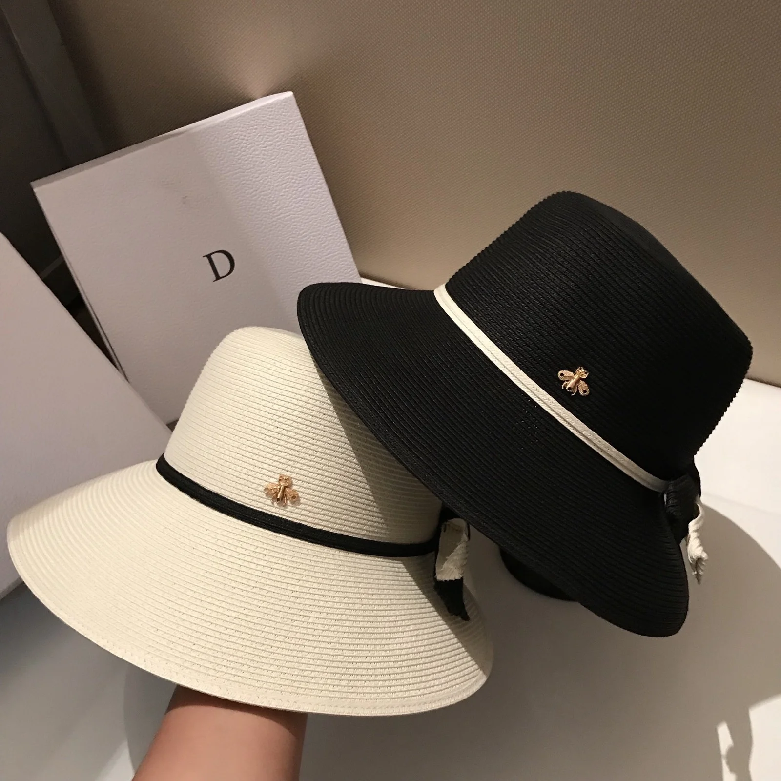 

Women's hats Japanese new women's straw hats foldable sun hats fisherman hats bowknot basin hats