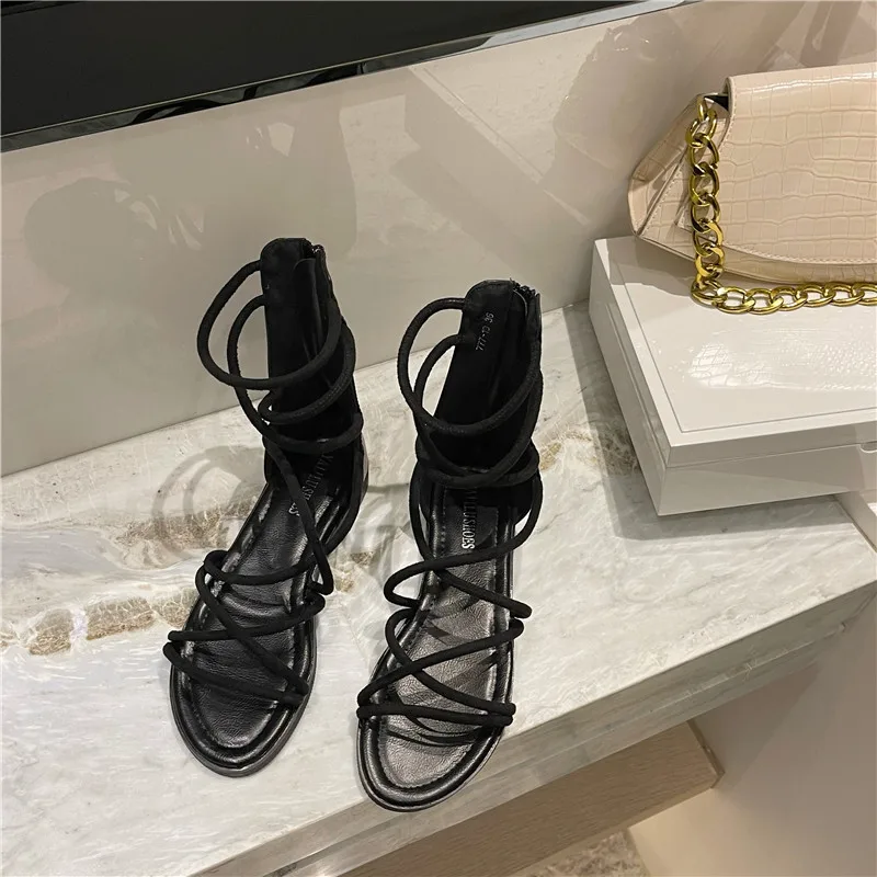 

Slim Roman shoes 2021 summer new flat bottom bag heel fashion fairy women's shoes back zipper comfortable sandals women's shoes