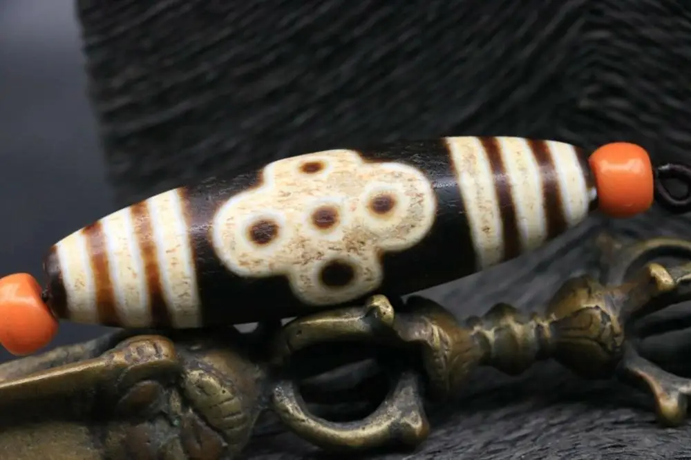 Волшебная мощность уникальный волшебный Тибетский старый жирный 5 глаз