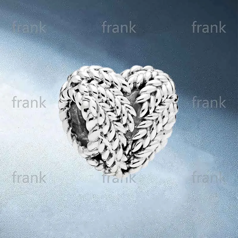 

797618 ICON OF NATURE HEART CHARM
