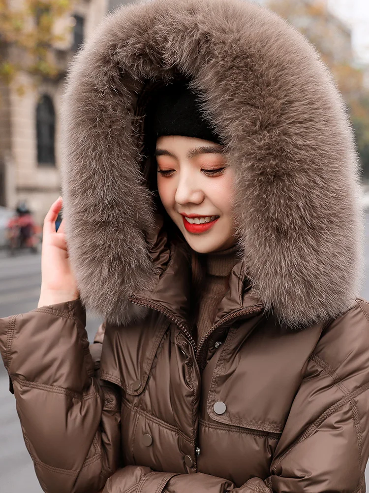 Женский пуховик средней длины приталенное пальто с большим воротником из