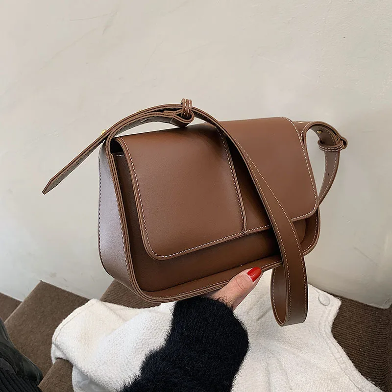 

Retro small bag woman 2021 new autumn and winter women's single shoulder cross-body bag simple fashion small square bag tide
