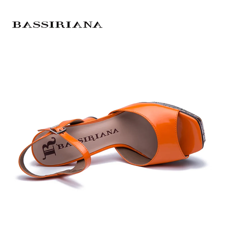 BASSIRIANA 2020 новые женские кожаные сандалии на высокой платформе высоком каблуке