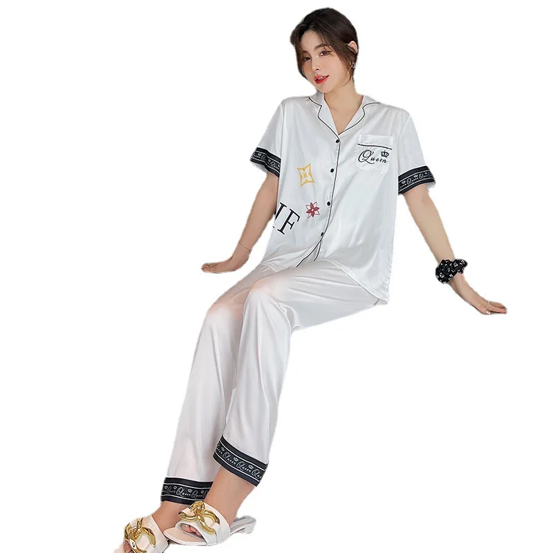 

Summer Fashion Women's Pajamas Set Cartoon Printed Ice Silk Short-Sleeved Pyjamas Ladies Cardigan Home Service Two-Piece Suit Pj