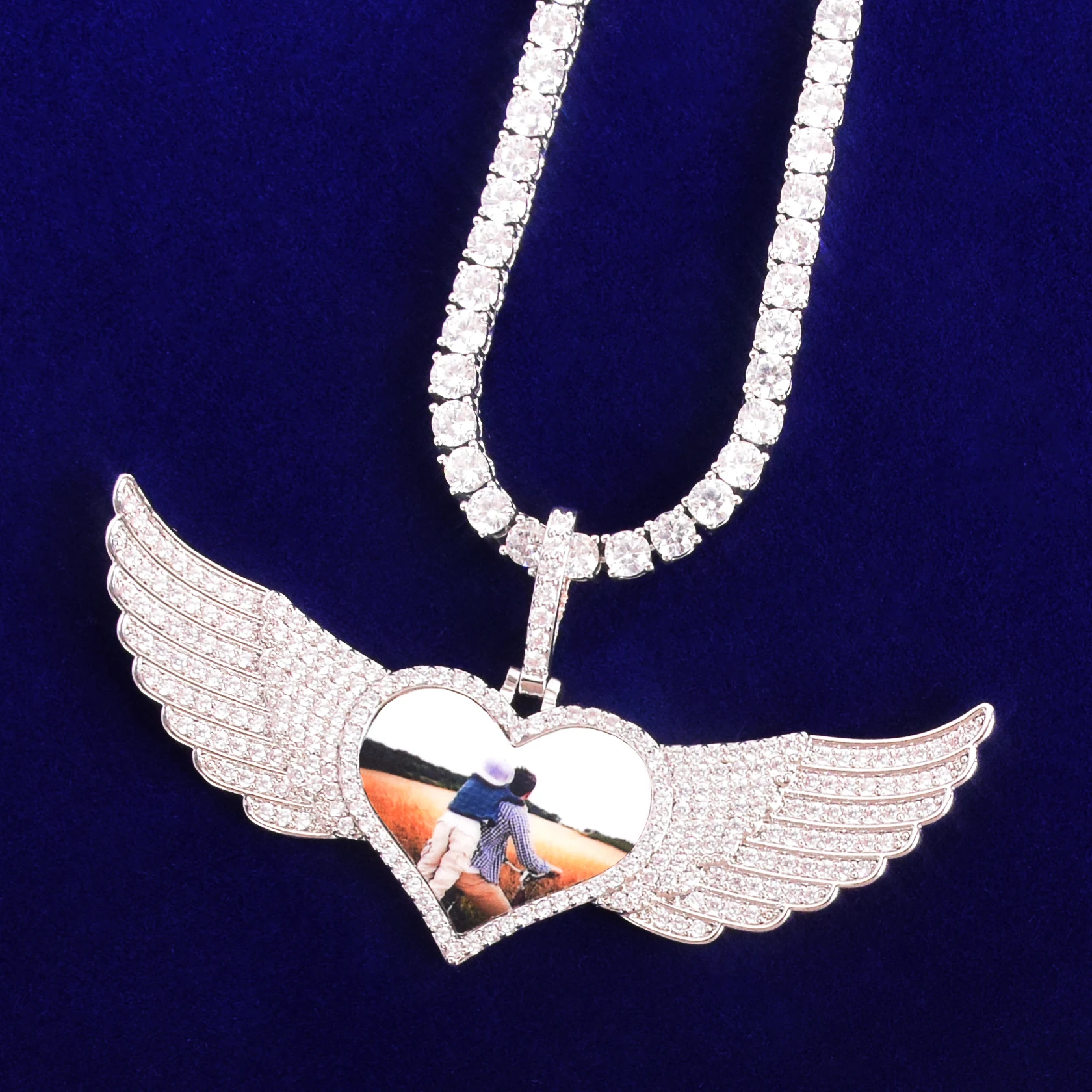 Bubble Letter Custom Photo Necklace for Men Heart Wing Pendant Solid Back Memory Picture Medallion Hip Hop Rock Fashion Jewelry | Украшения