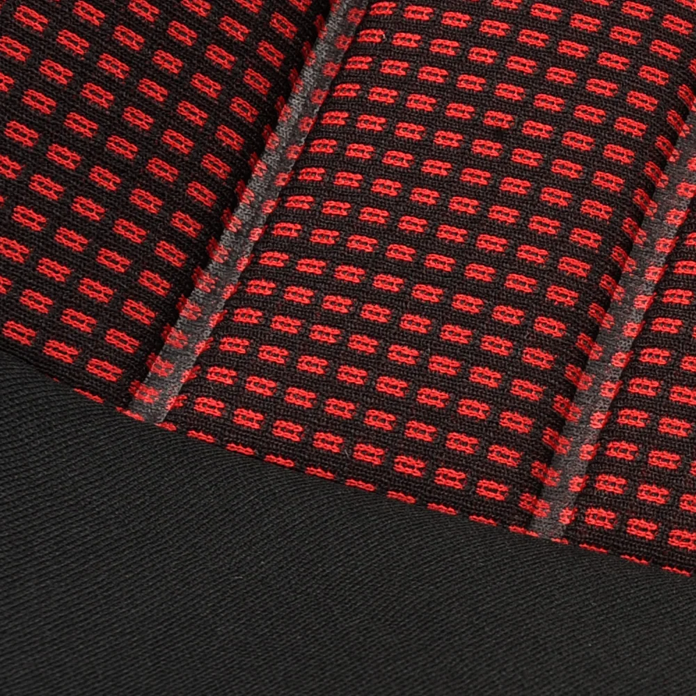 Комплект брендовой одежды из 2 предметов автомобильные чехлы на сиденья 5 мм пены