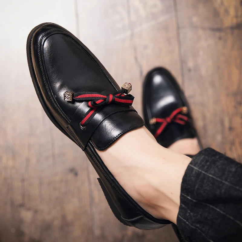 

Loafers Fashion Shoes Men's Moccasin Wedding Party Oxford Boat Men High Quality Gentleman For Formal Man Leather Moccasins