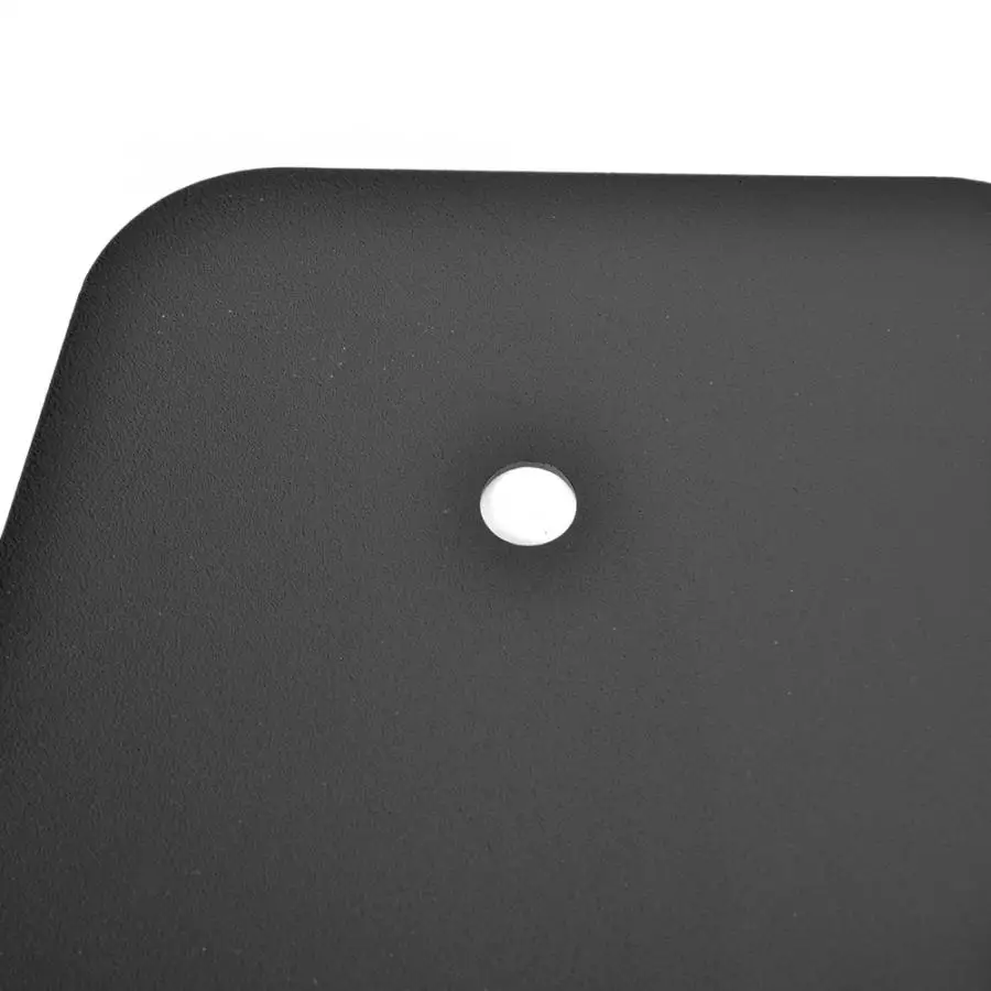 Декоративная накладка на вентиляционное отверстие для задней двери