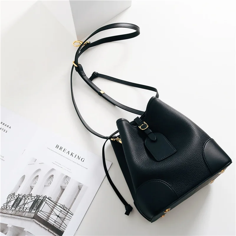 

OIMG 2021 New Women's Leather Drawstring Large Capacity Bucket Bag Leather Hit Color Matching Bag/Hand Bag over-the-Shoulder Bag