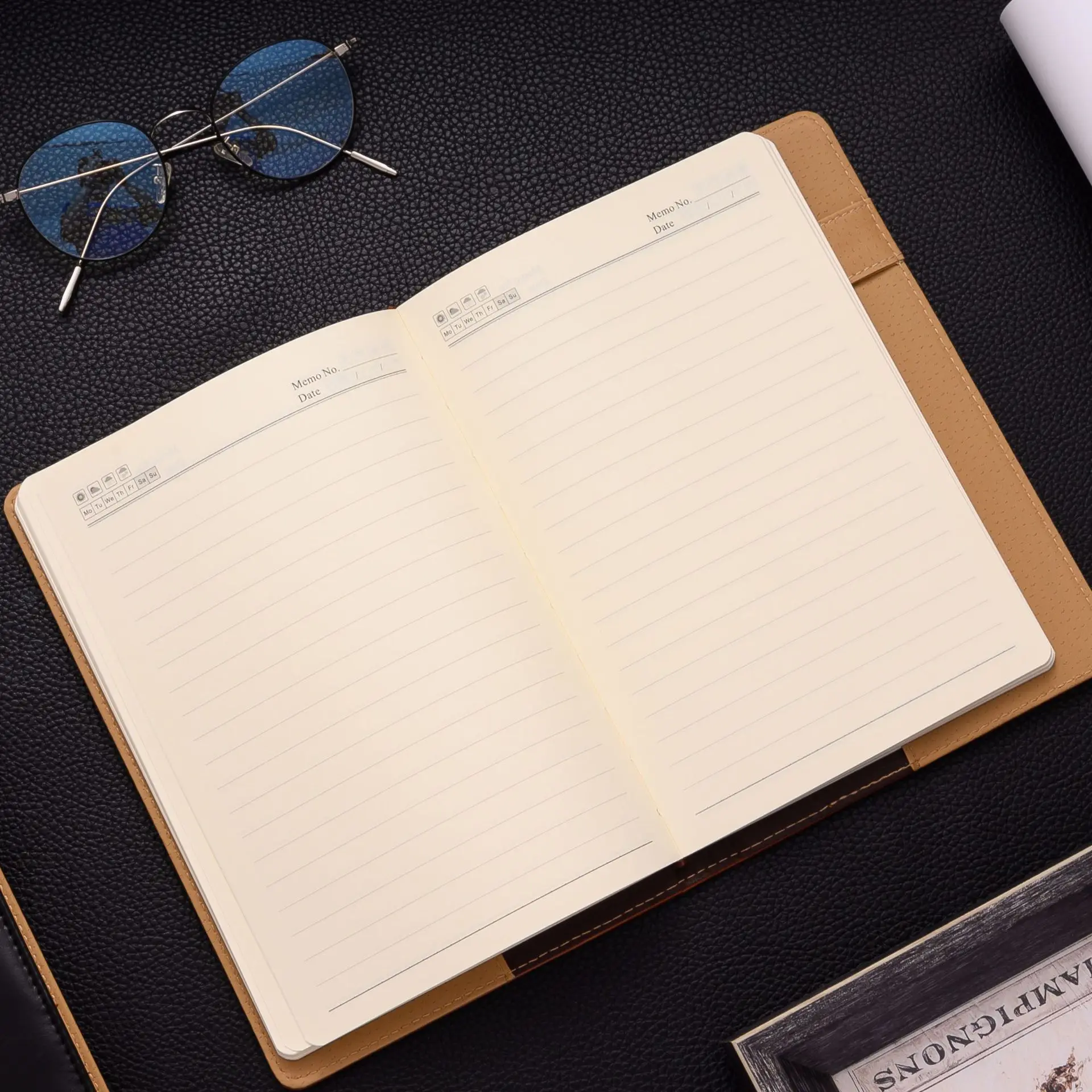 записные книжки офисные. офис блокнот. черный блокнот. офис блокнот. ежедневник и ноутбук.